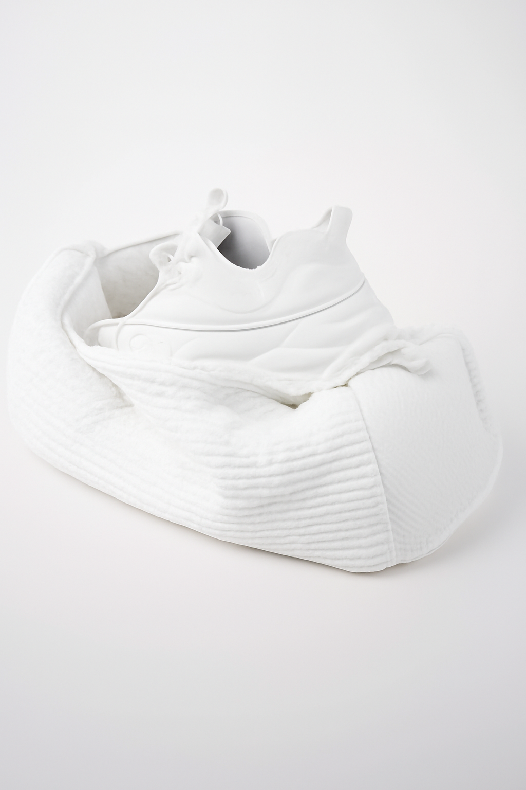 Shoe Laundry Bag® – Clean Shoes & Safe Washing